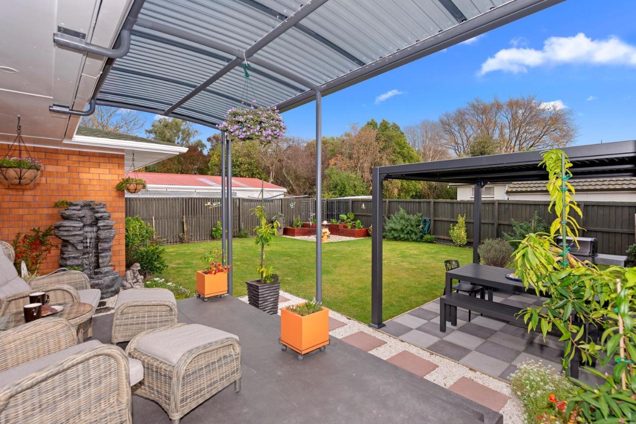 Leave Of Absence - Christchurch Holiday Home ภายนอก รูปภาพ